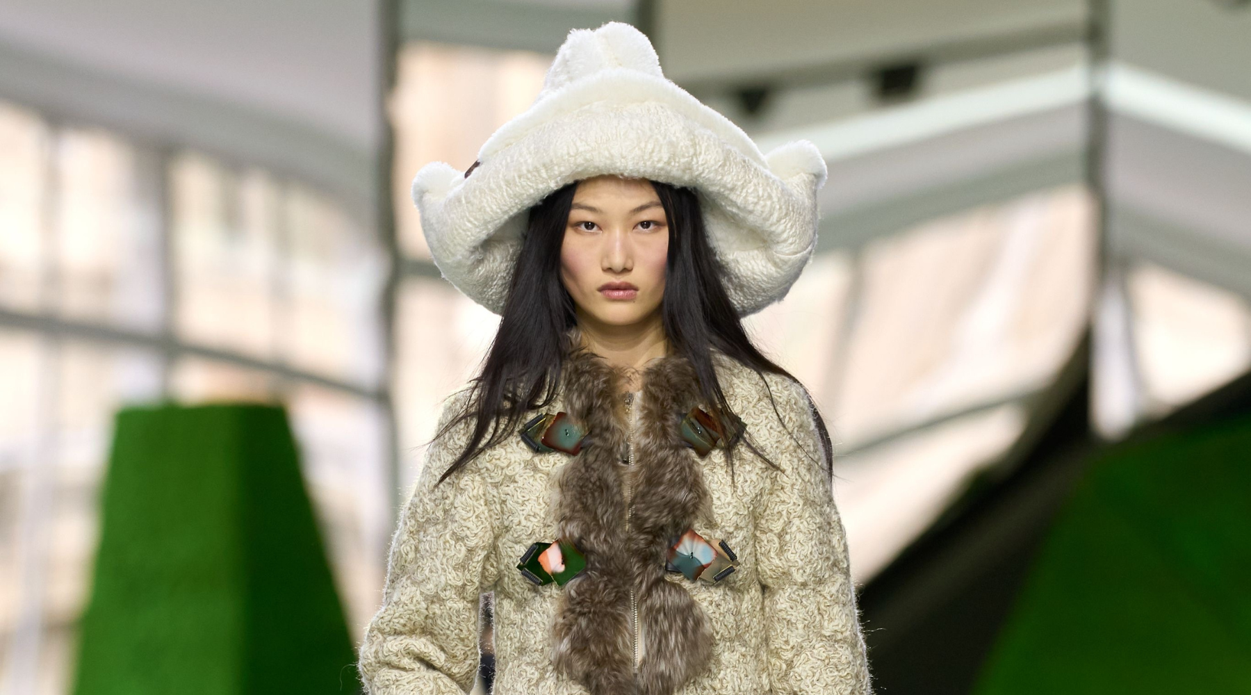 Press Release  PàP Fall 2026, Paris St. Gallen, March – Numerous sophisticated creations by Forster Willi were once again on display on the catwalks of the recently concluded Prêt-à-Porter Fashion Week Fall 2026 Paris.     Selected Looks – Prêt-à-Porter Fashion Week Fall 2026   Forster Willi for Louis Vuitton  Louis Vuitton’s ready-to-wear collection is based on the idea that nature is the most subtle and refined designer of all. For Look 12, Forster Willi created an artful, washed wool guipure that elegantly reflects the collection’s organic inspiration.  Look 12: Louis Vuitton_Paris     Forster Willi for Akris  Forster Willi created an exclusive design for the St. Gallen fashion house Akris. The look is based on a black stretch guipure, a classic technique reinterpreted. The starting point for the Akris collection is the Colombian textile artist Olga de Amaral, whose woven works transform fibers into sculptural presence.  Look 35: Akris_Paris     Forster Willi for Cecilie Bahnsen  For her latest ready-to-wear collection, Cecilie Bahnsen collaborated closely with Forster Willi. Five looks were created using Triplex Performance Guipure, whose technical structure combines lightness with modern functionality. The precisely crafted guipure unites traditional craftsmanship with Bahnsen's characteristic, poetic aesthetic. An exclusive behind-the-scenes look at Forster Willi in St. Gallen can be seen on Cecilie Bahnsen's social media channels: Instagram @ceciliebahnsen.  Look 12:Cecilie Bahnsen_Paris / Look 16: Cecilie Bahnsen_Paris / Look 23: Cecilie Bahnsen_Paris / Look 24: Cecilie Bahnsen_Paris / Look 31: Cecilie Bahnsen_Paris     Selected Media Coverage:  - Swiss Textiles  - Stgallen24